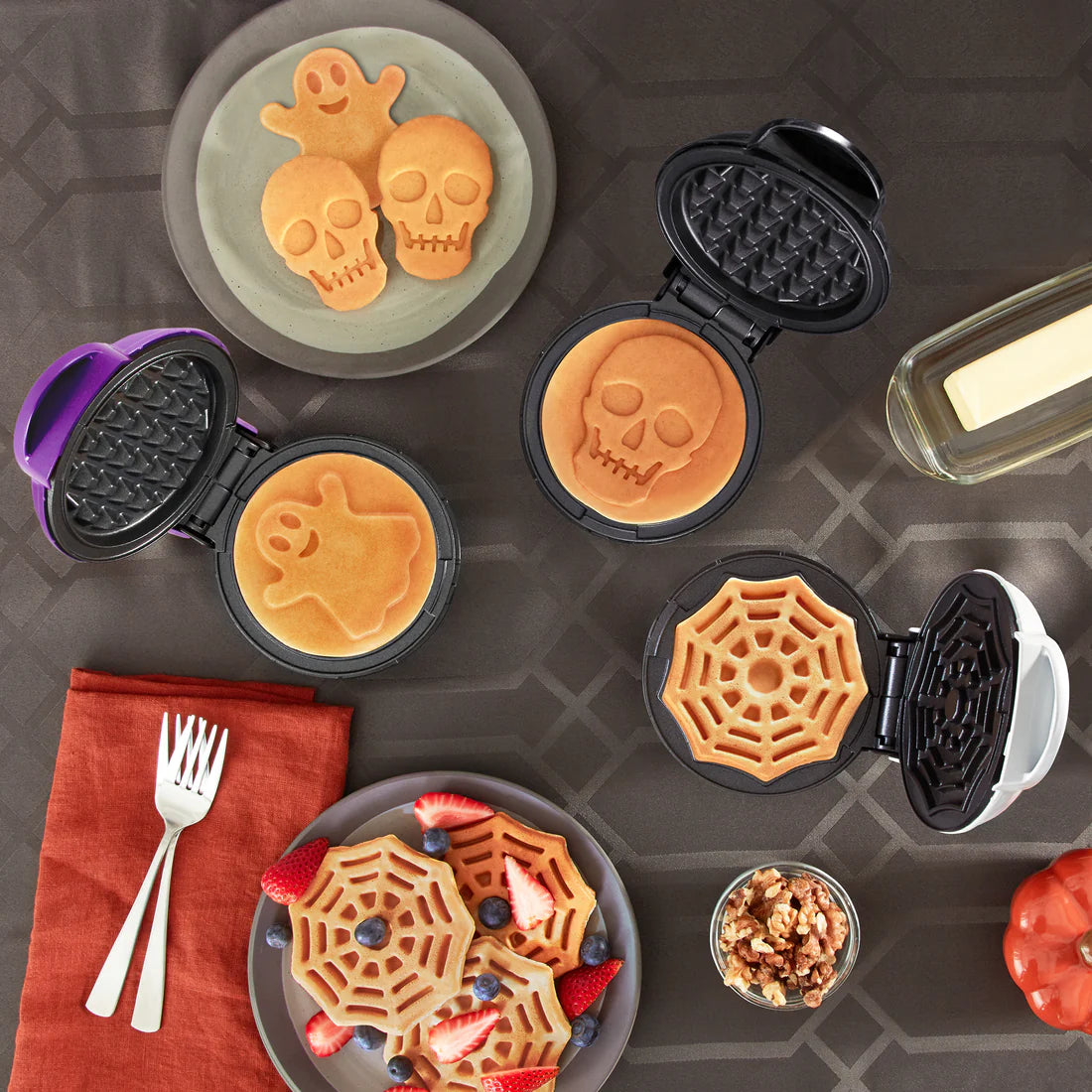 Dash Halloween Mini Waffle Maker